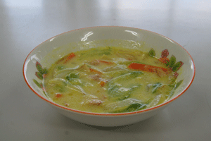 レタスのカレースープ