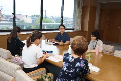 10月16日	（木曜日）	町長とほっこりおしゃべりランチ