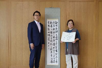 シニア県展最優秀賞受賞者表敬訪問