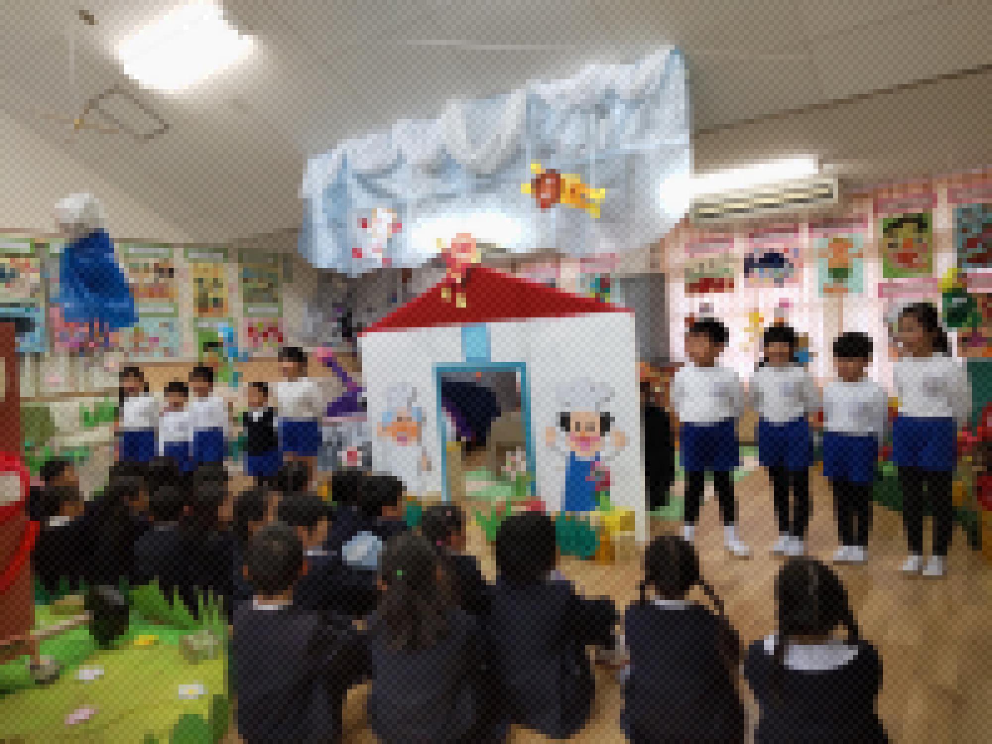 作品展会場発表