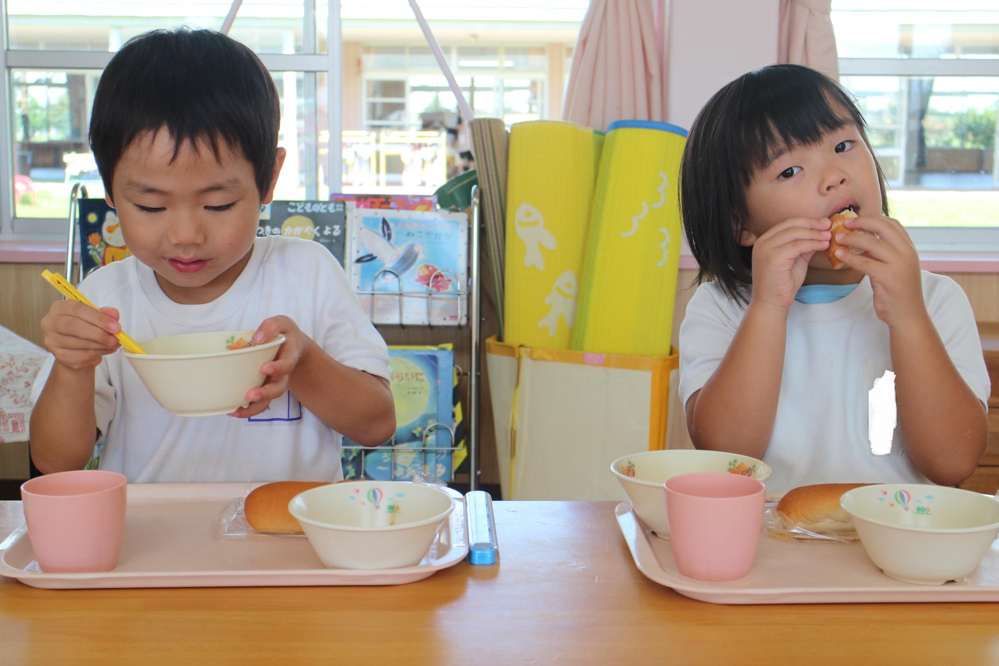 おいしい給食『みんなで食べるとおいしいよ』