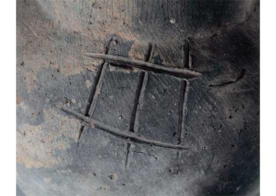 直線の記号2（長頸壺）